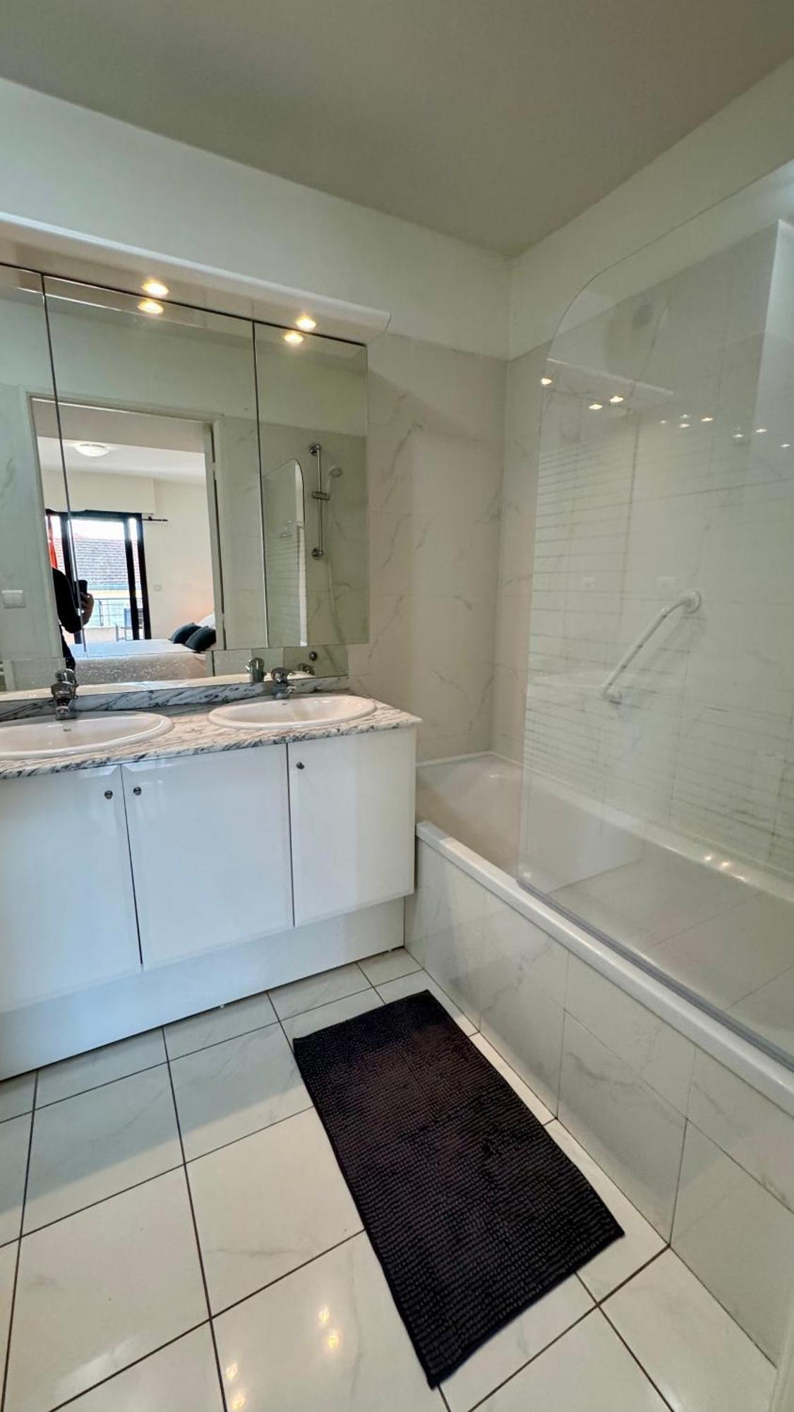 Spacious Luxury Apt, 12 Min Walk To Croisette Beach And Conf Centre Cannes Ngoại thất bức ảnh